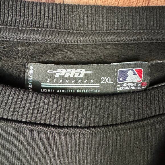 Pro Standard Chicago Cubs Sweatshirt Embroidered Crop Skyline City Scape 2XL NWT - Picture 7 of 10